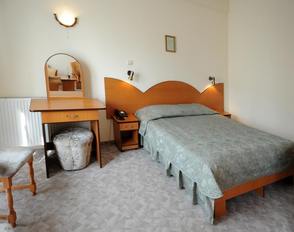 Târgu-Mureş Hotel Everest מראה חיצוני תמונה