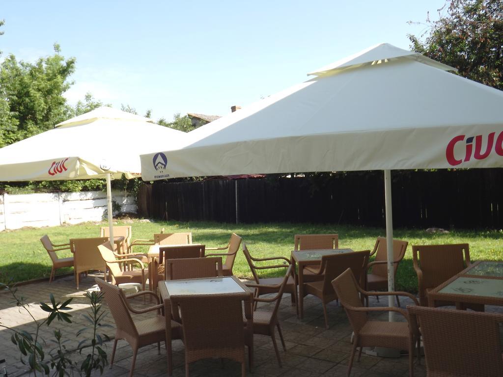 Târgu-Mureş Hotel Everest מראה חיצוני תמונה